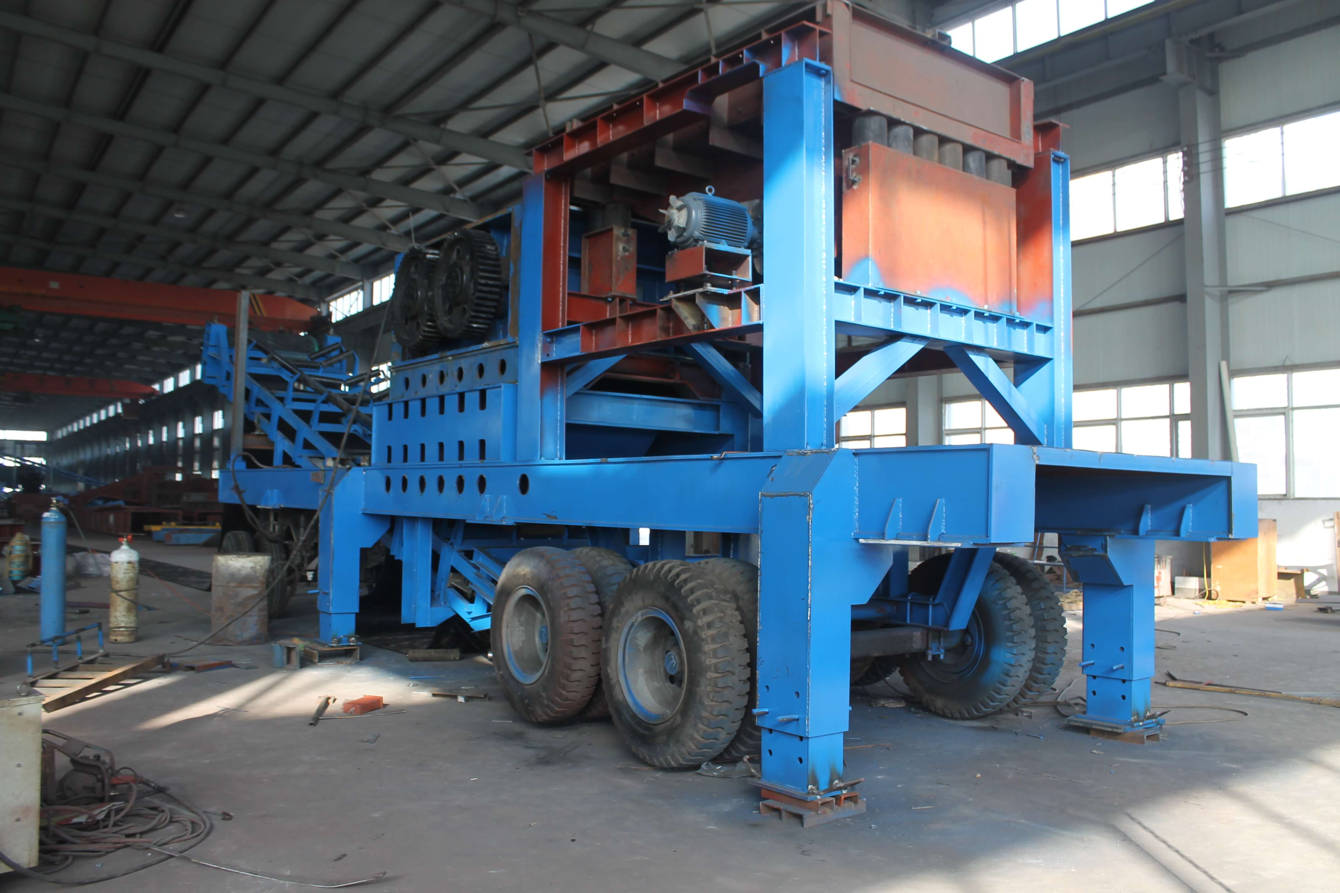 轮胎式移动九游官方网站